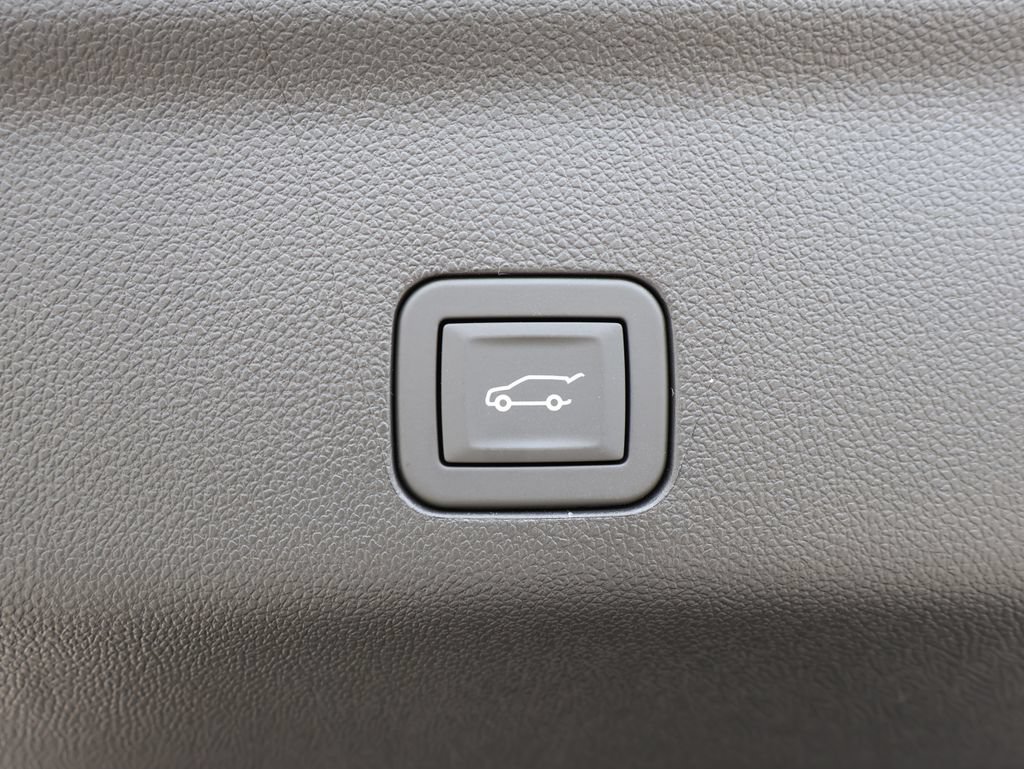 New 2026 GMC Yukon Elevation AWD/4WD image 38