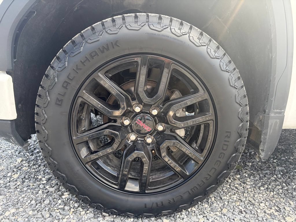 Used 2025 GMC Sierra 1500 Elevation AWD/4WD image 6