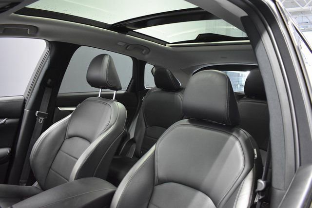 Used 2025 INFINITI QX50 Luxe image 17