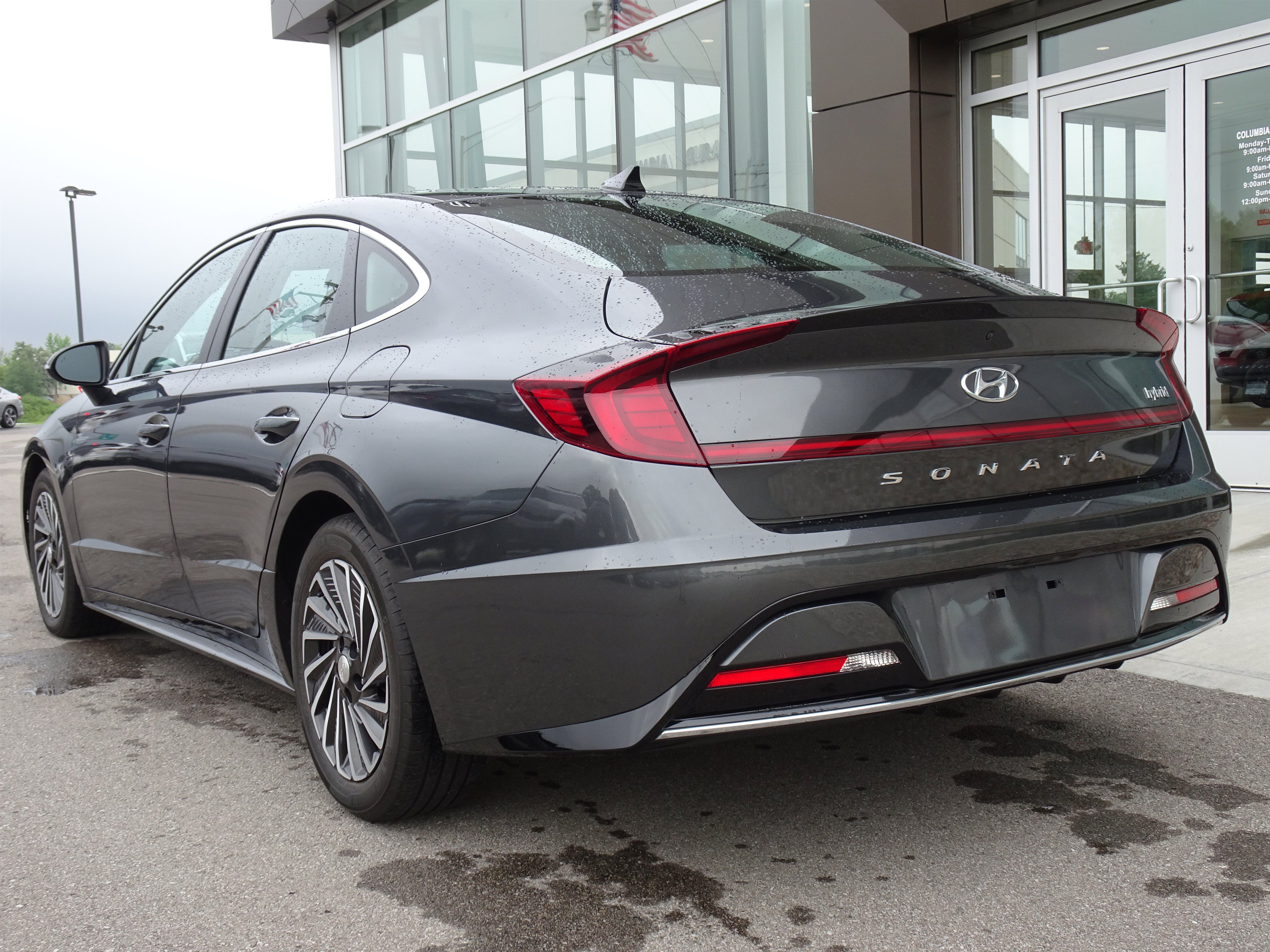 Used 2023 Hyundai Sonata SEL FWD image 3