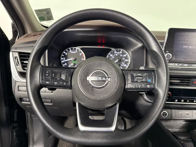 Used 2023 Nissan Rogue SV image 23