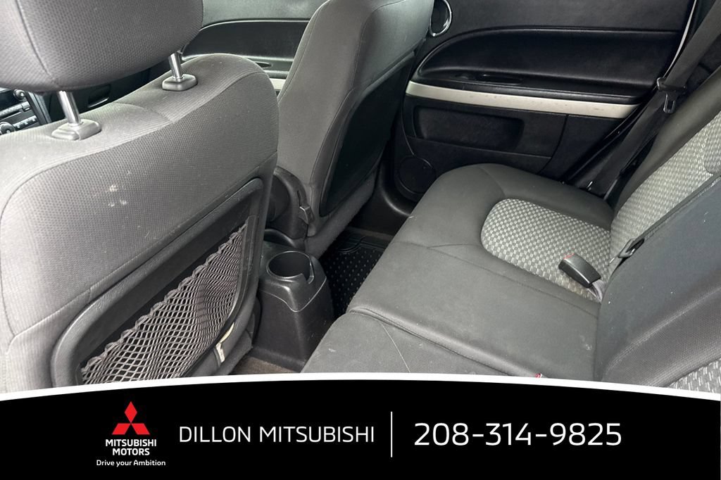 Used 2009 Chevrolet HHR LS FWD image 15