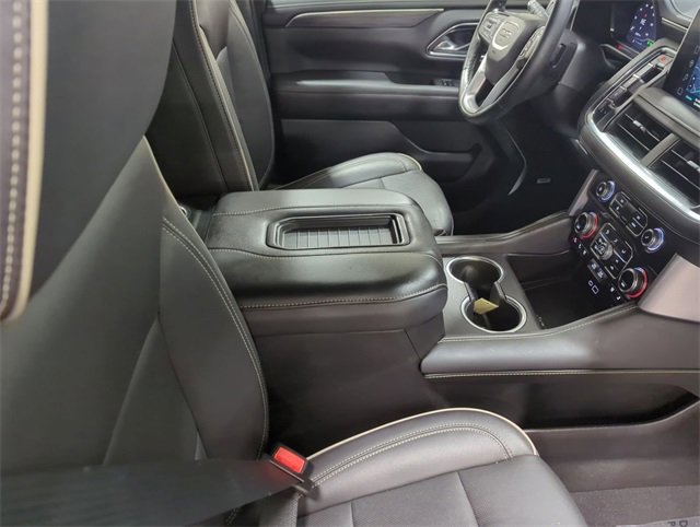 Certified 2024 GMC Yukon SLT w/ SLT Luxury Package image 27