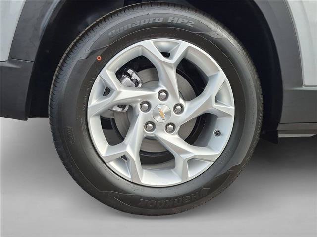 New 2026 Chevrolet Trax LS w/ LS Convenience Package FWD image 10