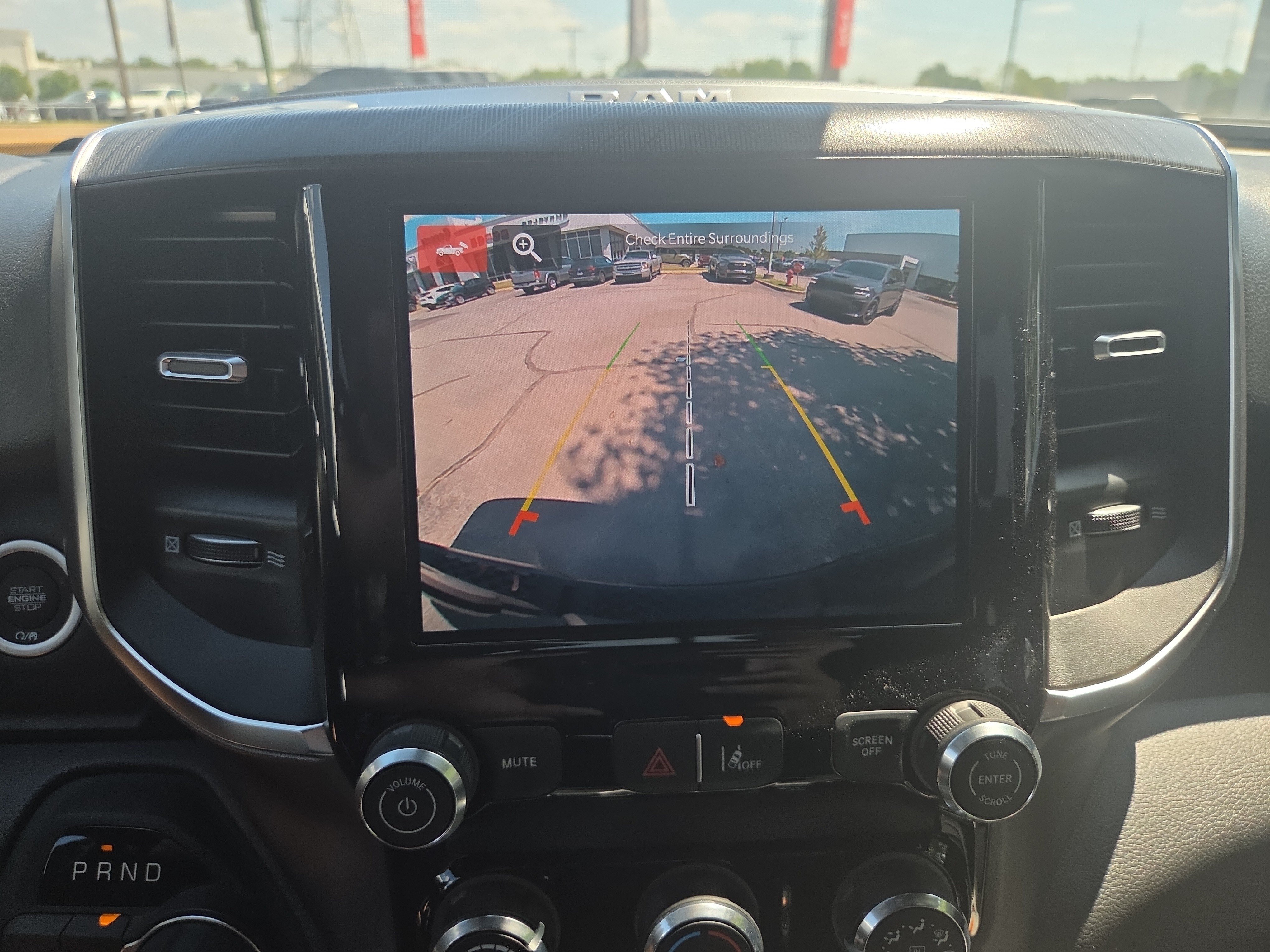 New 2026 RAM 1500 Express AWD/4WD image 11