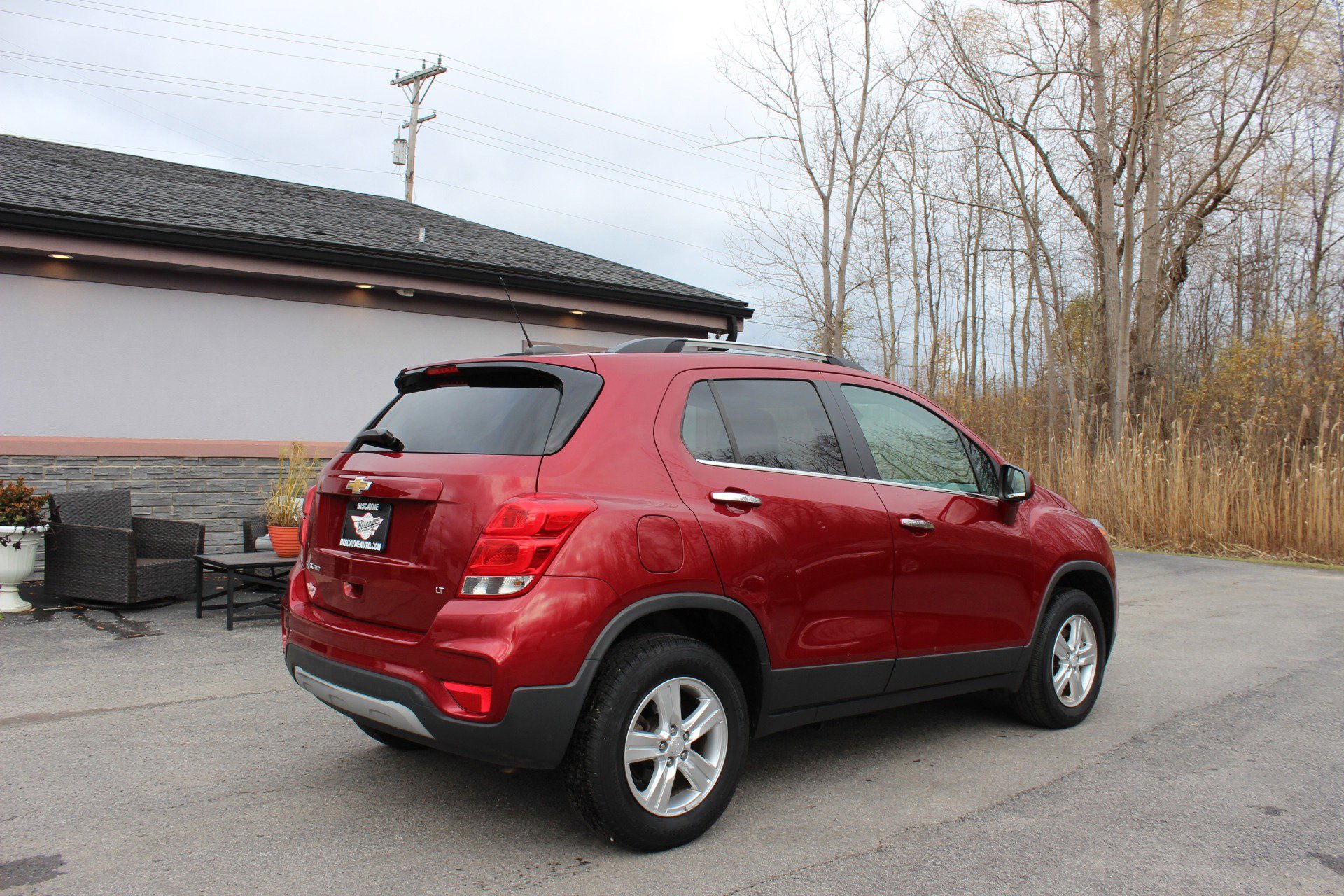 Used 2019 Chevrolet Trax LT w/ LT Convenience Package image 4