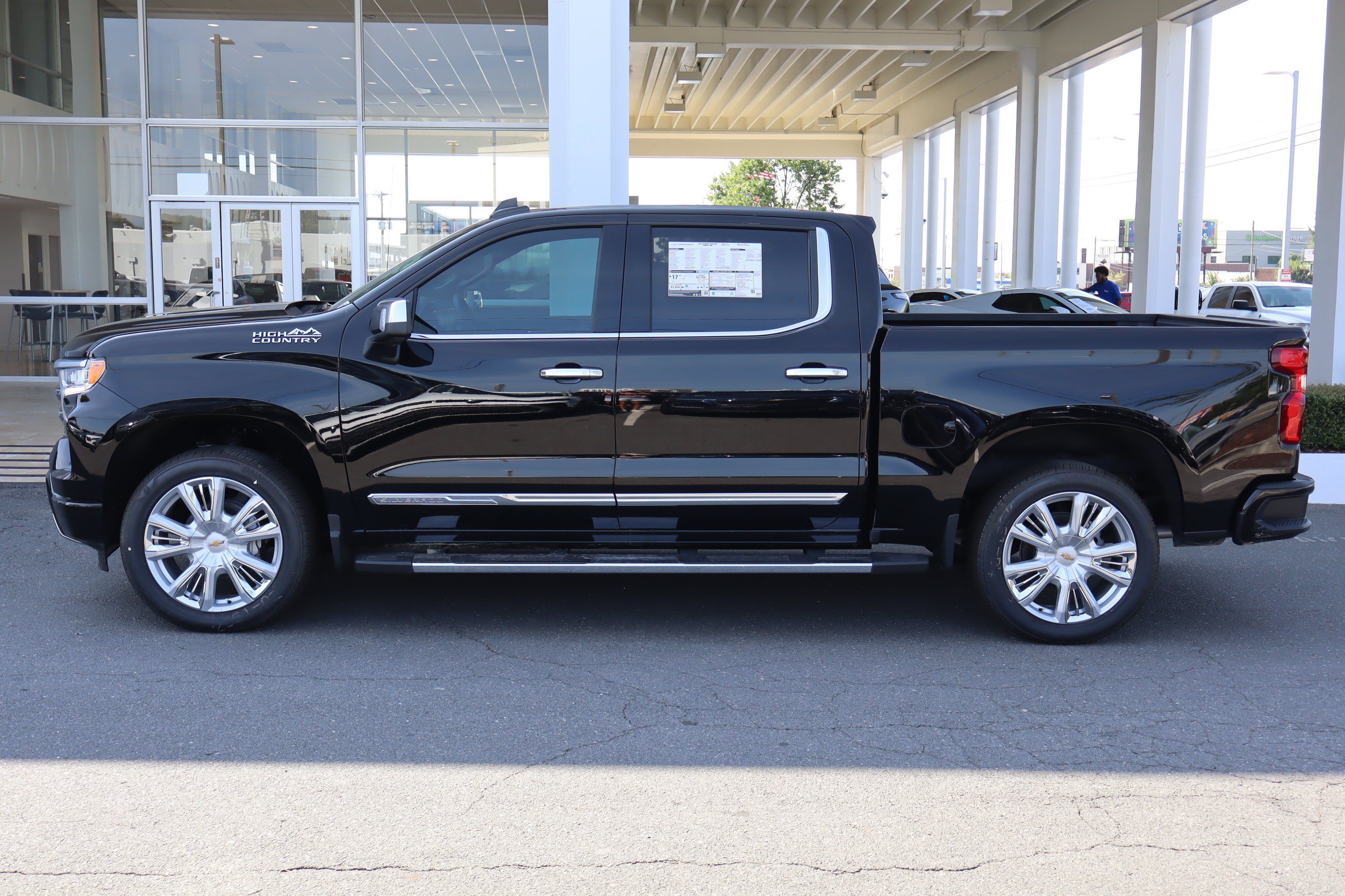 New 2026 Chevrolet Silverado 1500 High Country w/ High Country Premium Package AWD/4WD image 6