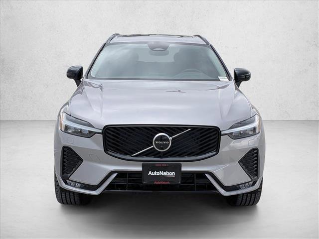 New 2026 Volvo XC60 B5 Plus w/ Climate Package image 5