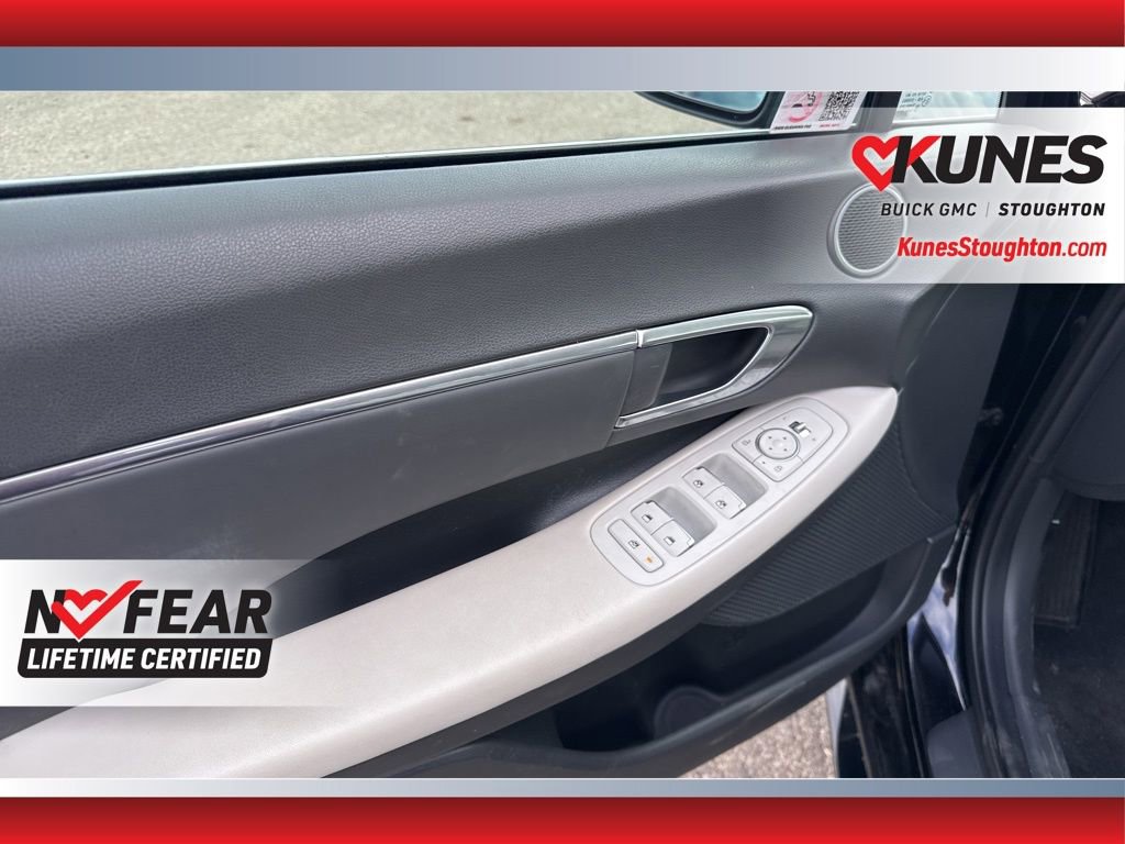 Used 2023 Hyundai Sonata SEL image 18