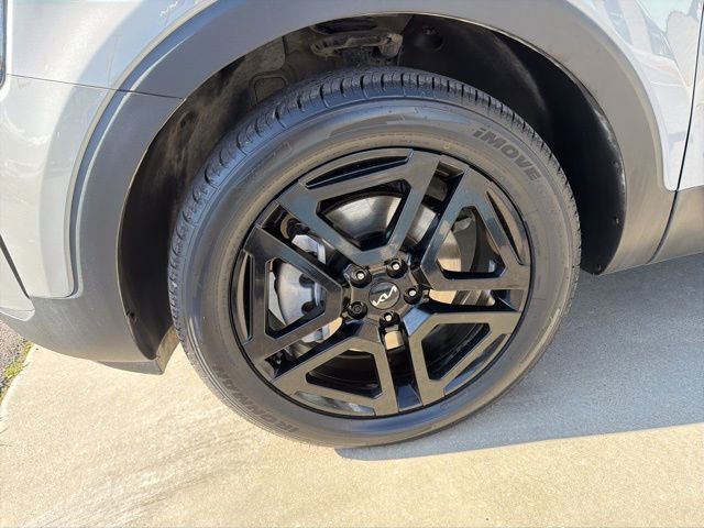 Certified 2024 Kia Telluride EX X-Line AWD/4WD image 9