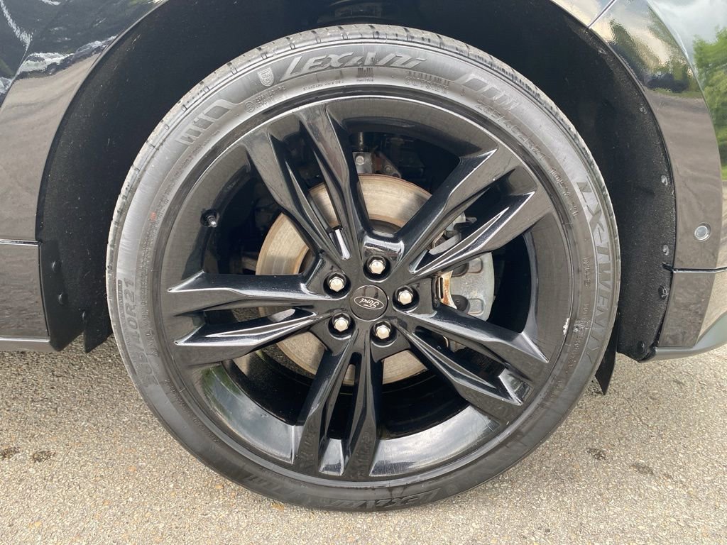 Used 2020 Ford Edge ST w/ Equipment Group 401A AWD/4WD image 8
