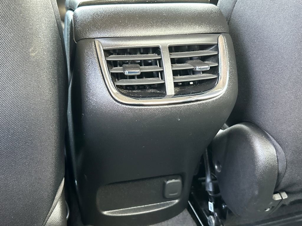 Used 2023 Chevrolet Malibu LT image 25