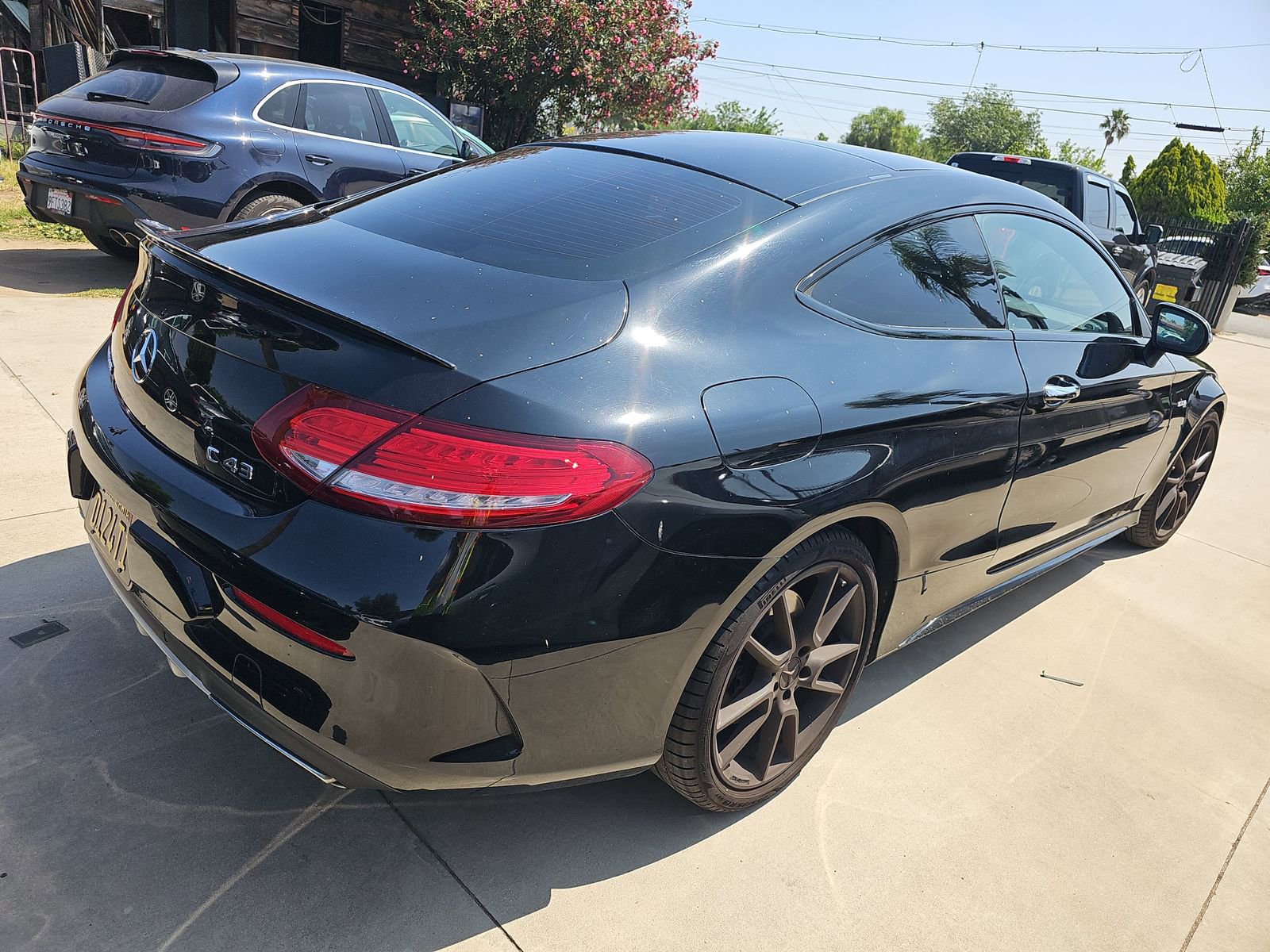Used 2017 Mercedes-Benz C 43 AMG 4MATIC Coupe image 4