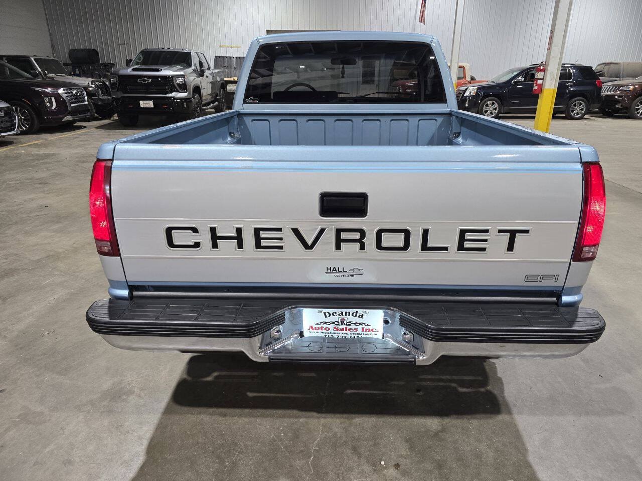 Used 1989 Chevrolet Silverado 1500 2WD Regular Cab image 10