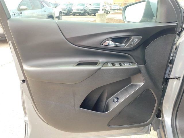 Used 2024 Chevrolet Equinox LT FWD image 21