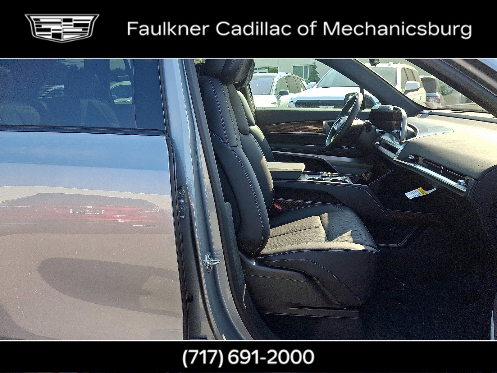 New 2026 Cadillac Vistiq Luxury w/ LPO, Floor Liner Package image 18