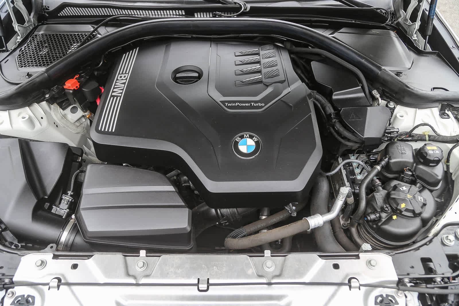 Used 2022 BMW 330i Sedan w/ Driving Assistance Package image 24