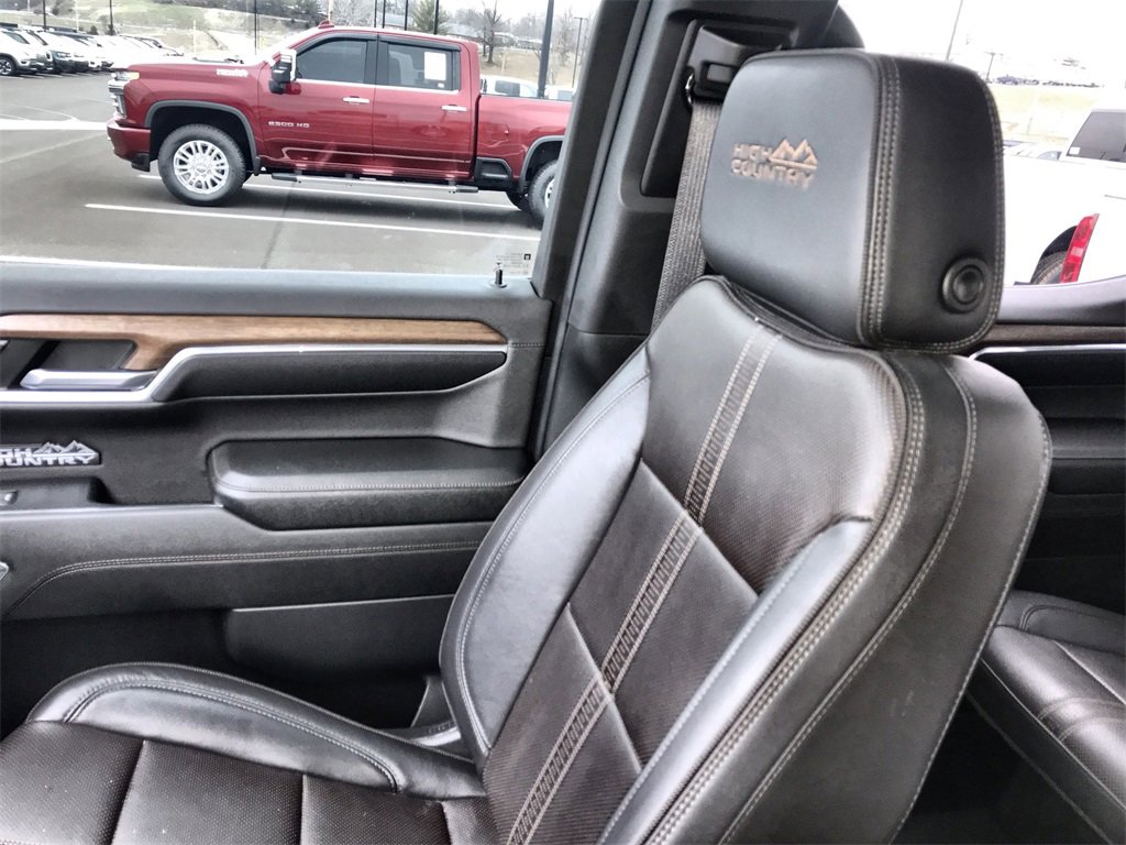 Used 2023 Chevrolet Silverado 1500 High Country image 25