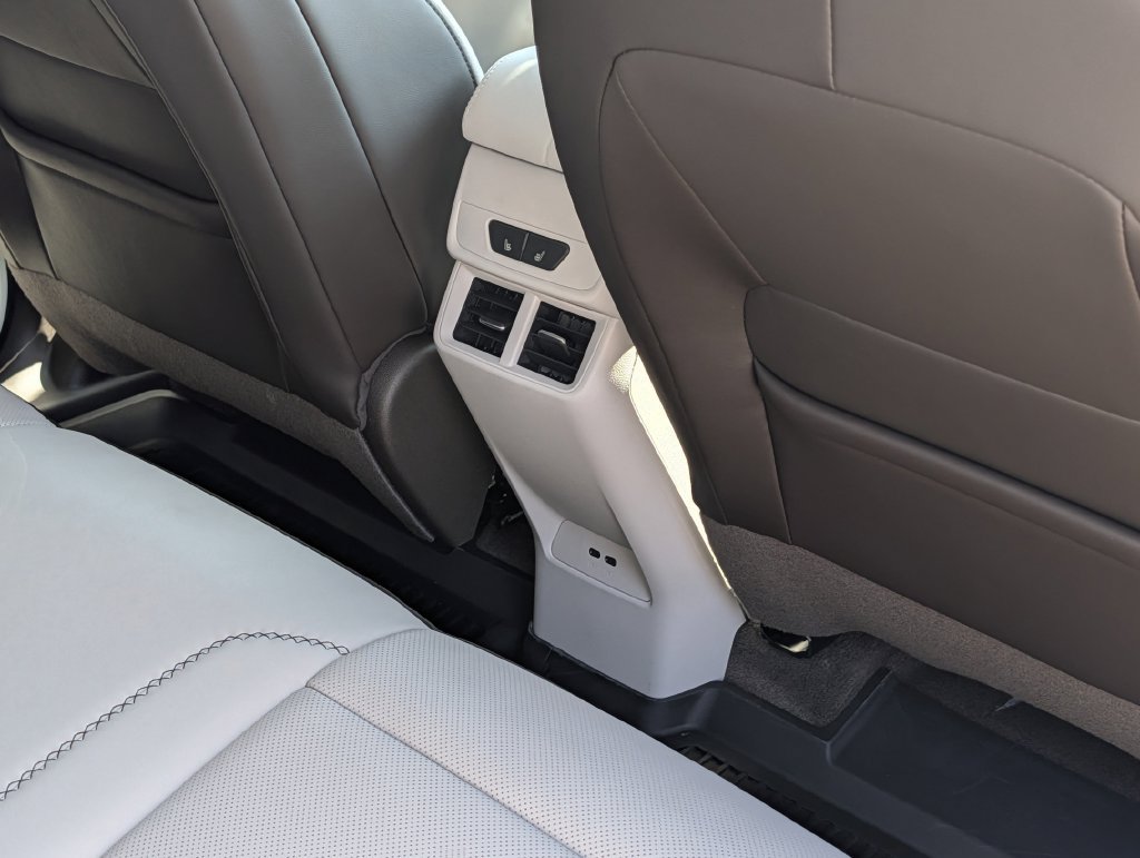 New 2027 GMC Terrain Denali w/ LPO, Floor Liner Package AWD/4WD image 29