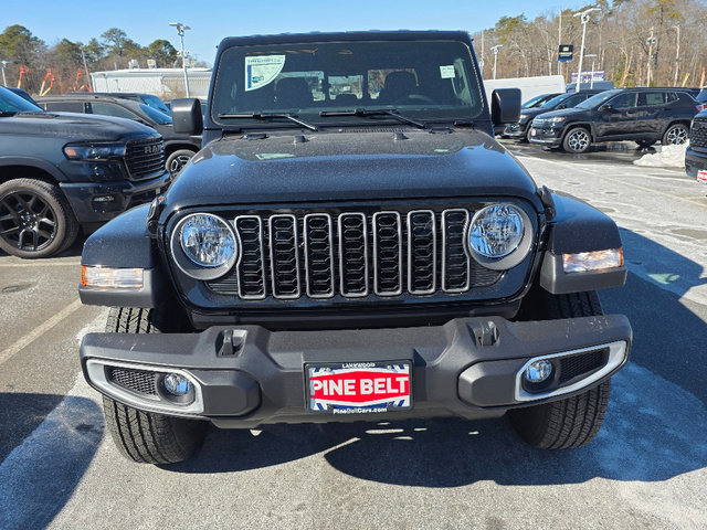 New 2026 Jeep Gladiator Sahara image 7