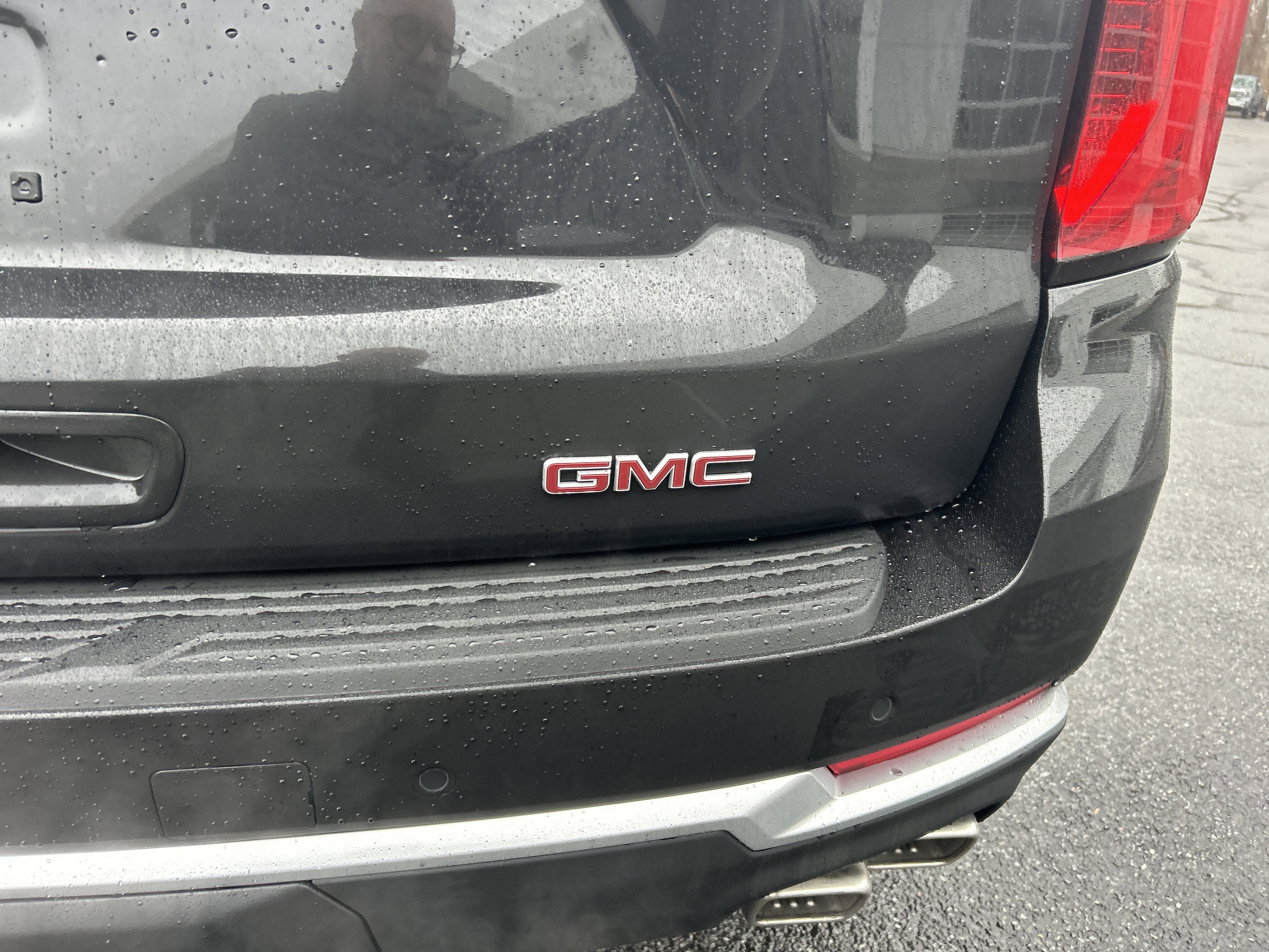 New 2026 GMC Yukon Denali w/ Denali Reserve Package image 8