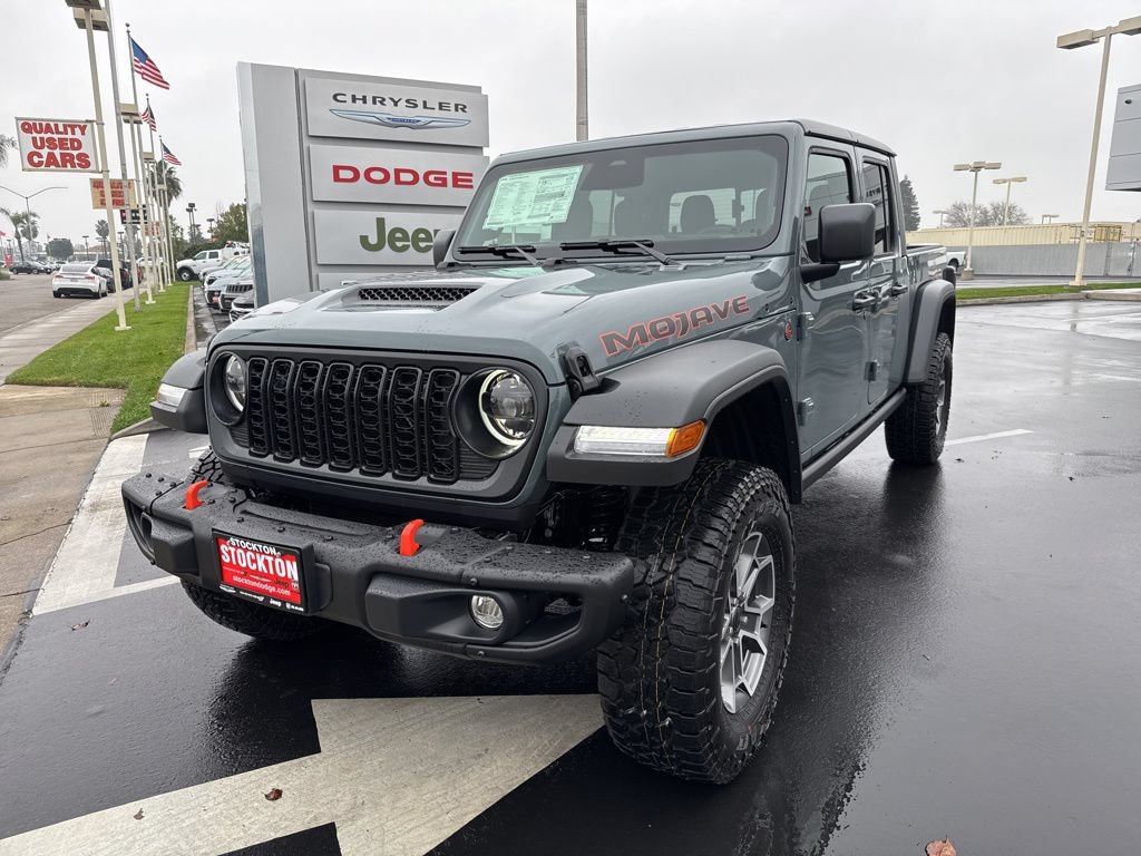 New 2026 Jeep Gladiator Mojave w/ Steel Bumper Group AWD/4WD image 9