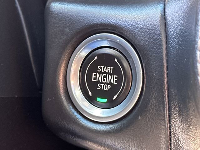 Used 2022 Chevrolet Suburban High Country AWD/4WD image 39