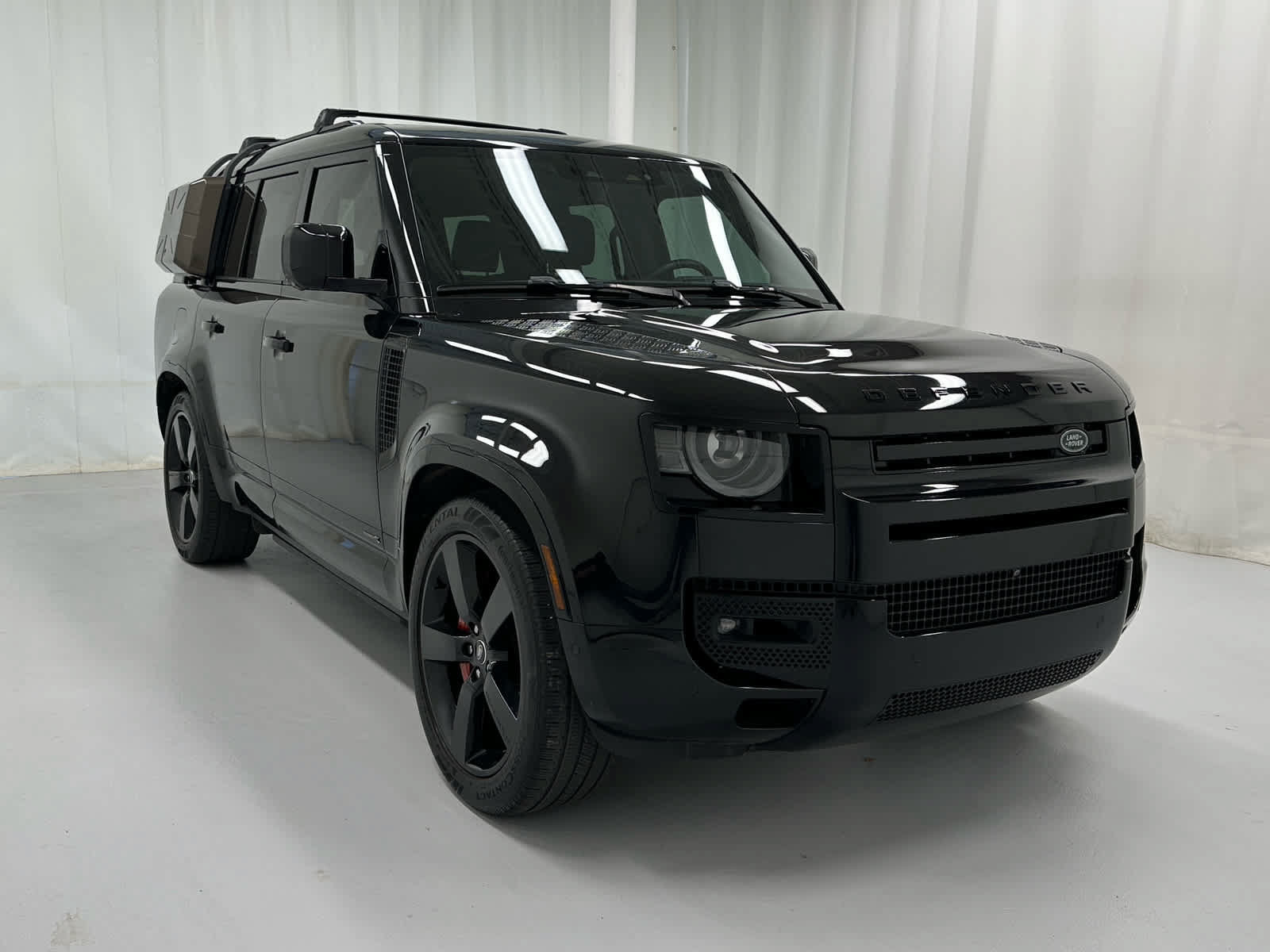 Used 2024 Land Rover Defender 130 X AWD/4WD image 2