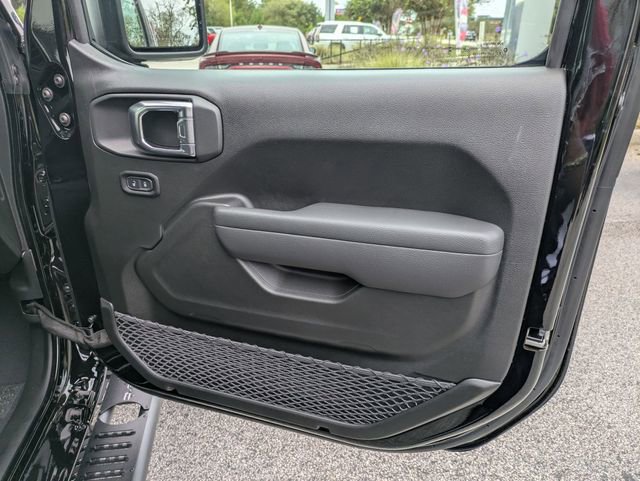 New 2025 Jeep Wrangler Sport S image 28