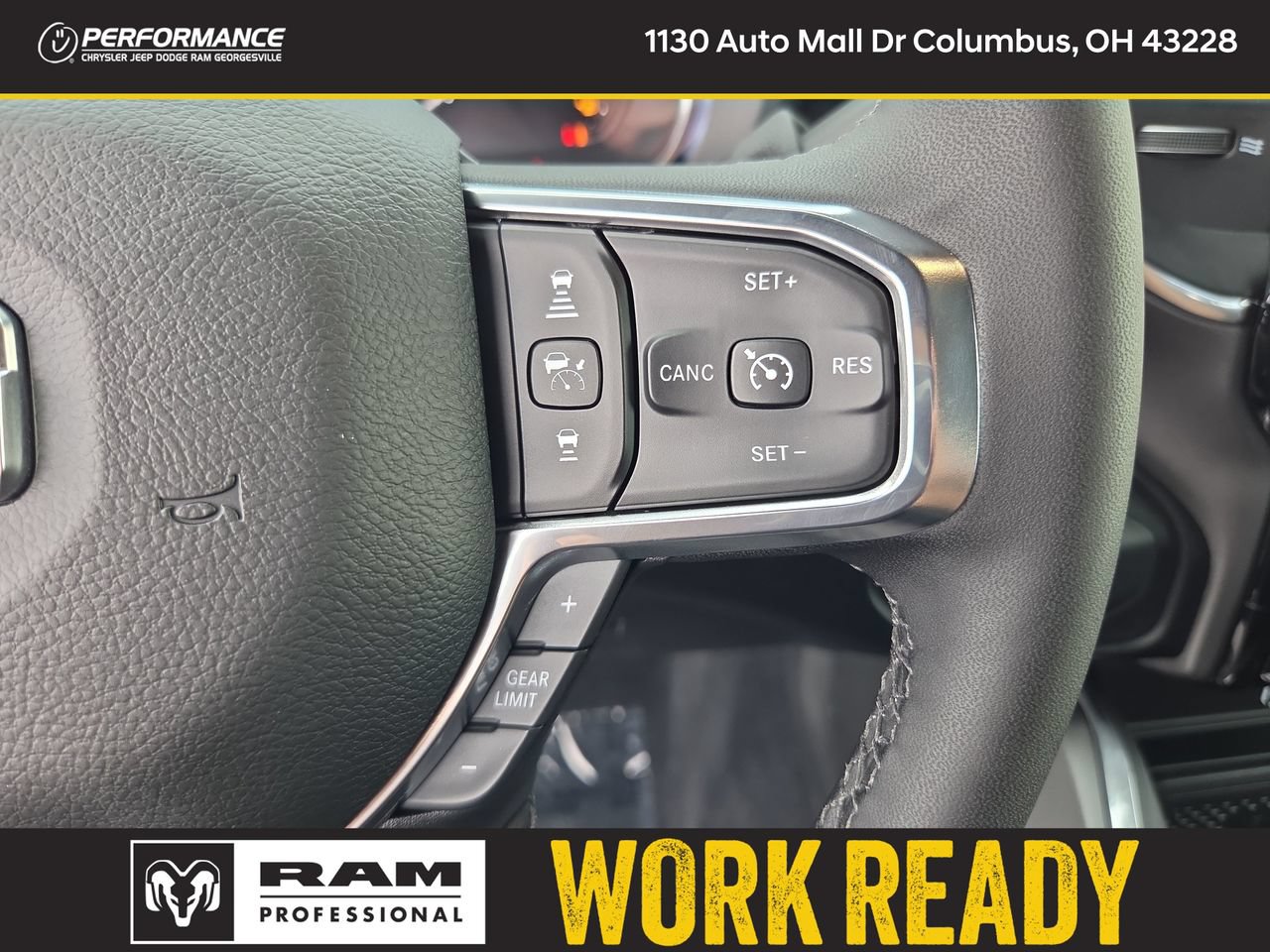 New 2026 RAM 2500 Laramie AWD/4WD image 33