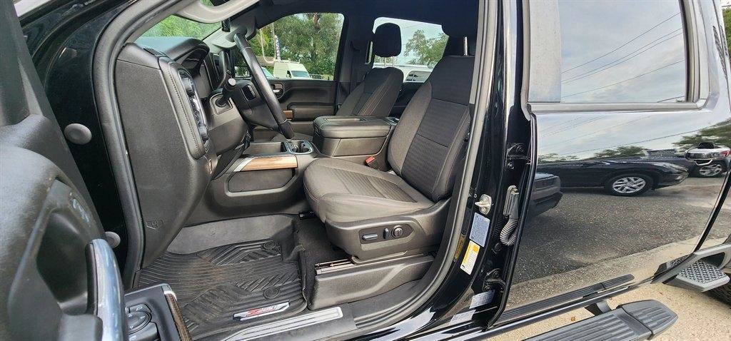 Used 2022 Chevrolet Silverado 3500 LT w/ Convenience Package AWD/4WD image 17