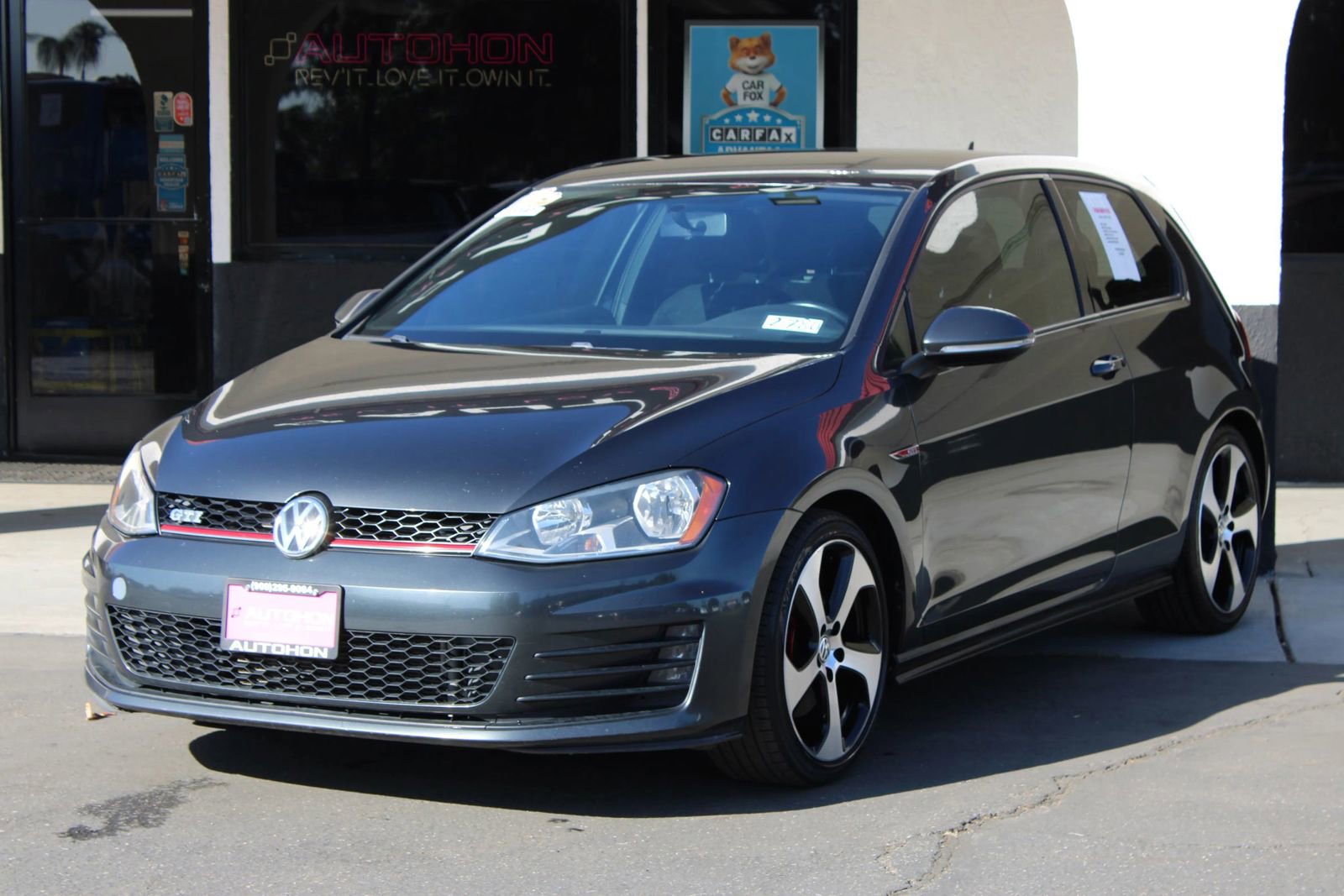 Used 2015 Volkswagen GTI S image 1