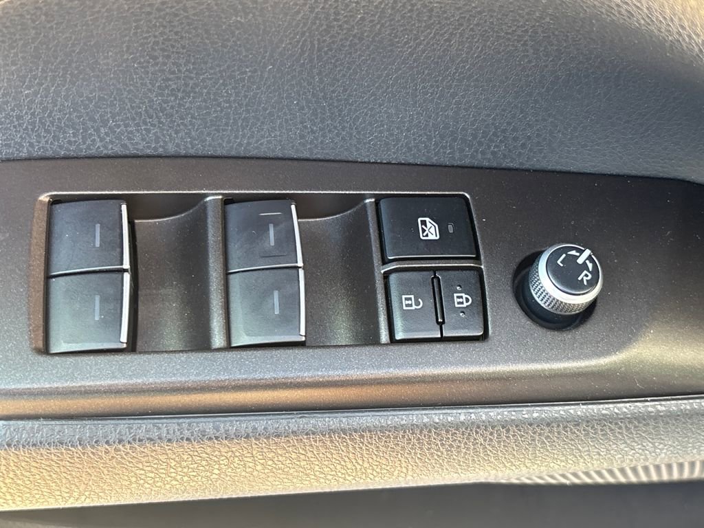 Used 2024 Toyota Camry XSE image 6