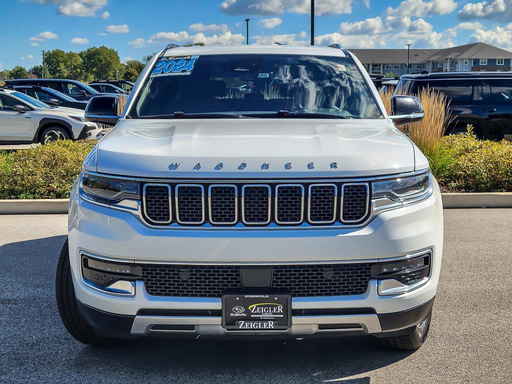 Used 2024 Jeep Wagoneer L Series II w/ Flexible Seating Group RWD image 4
