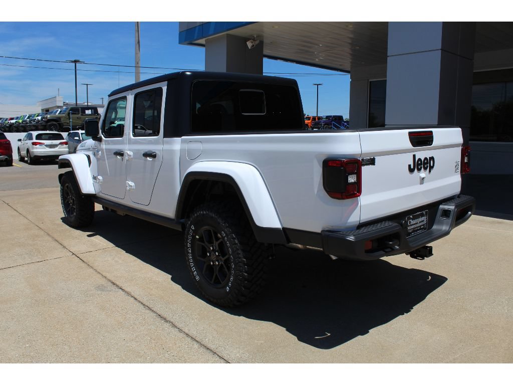 New 2026 Jeep Gladiator Sport AWD/4WD image 7