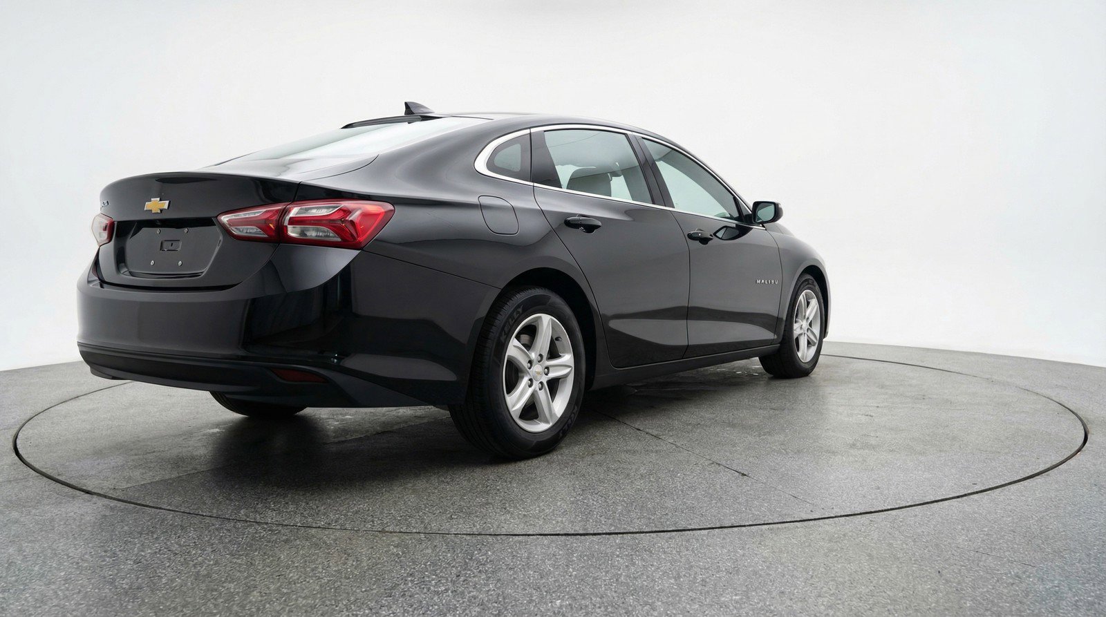 Used 2023 Chevrolet Malibu LT image 9