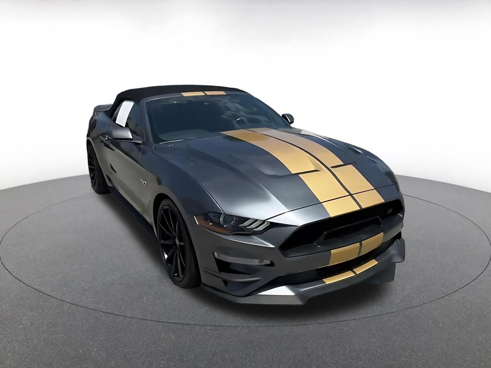 Used 2022 Ford Mustang GT Premium w/ GT Performance Package RWD image 3