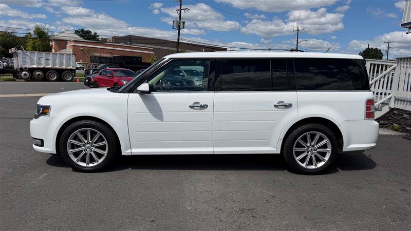 Used 2019 Ford Flex Limited AWD/4WD image 3