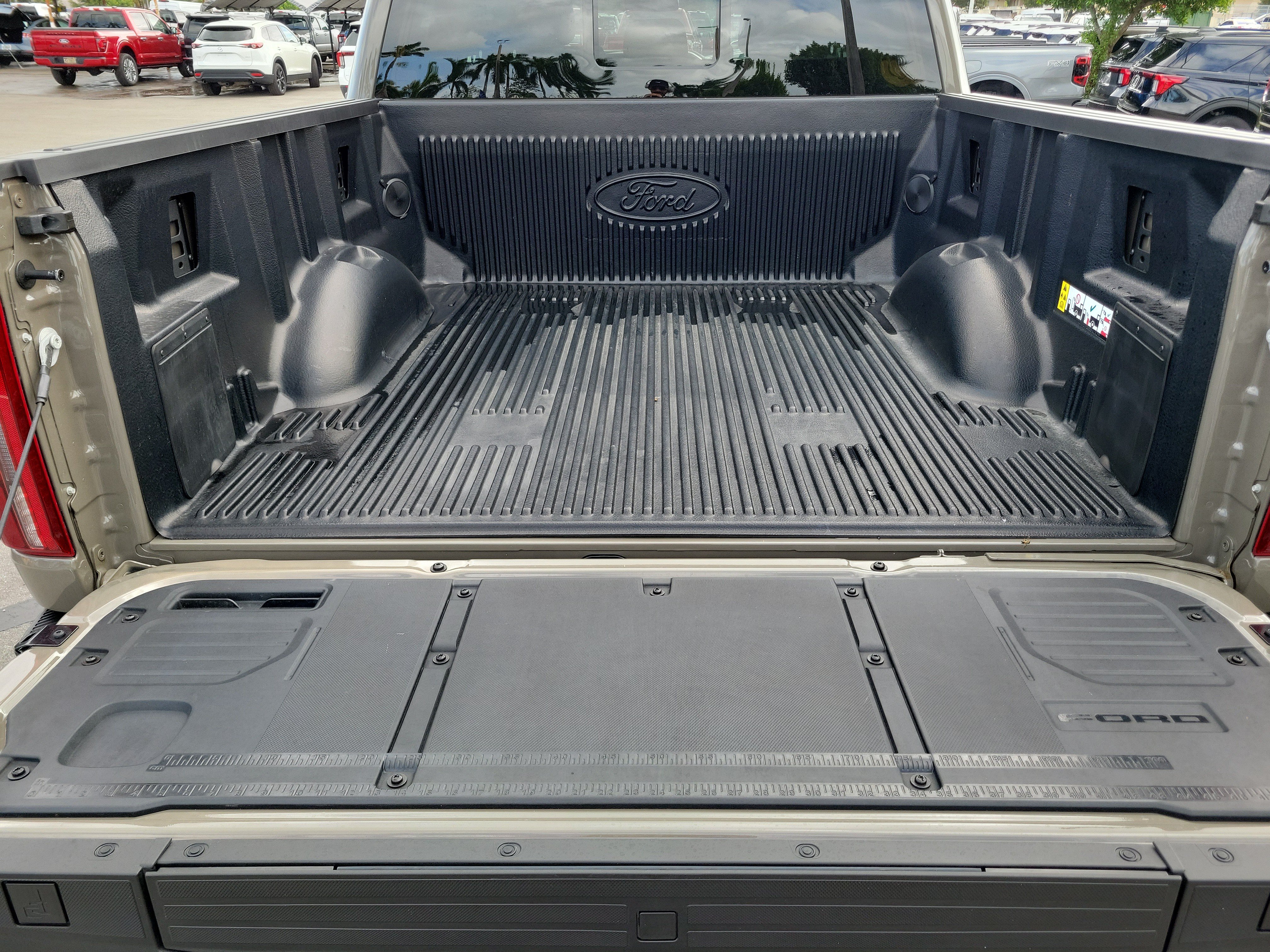 New 2026 Ford F150 Platinum w/ Equipment Group 703A Plus AWD/4WD image 12