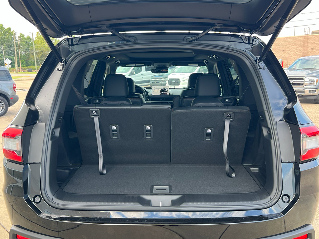 New 2025 Honda Pilot TrailSport image 10
