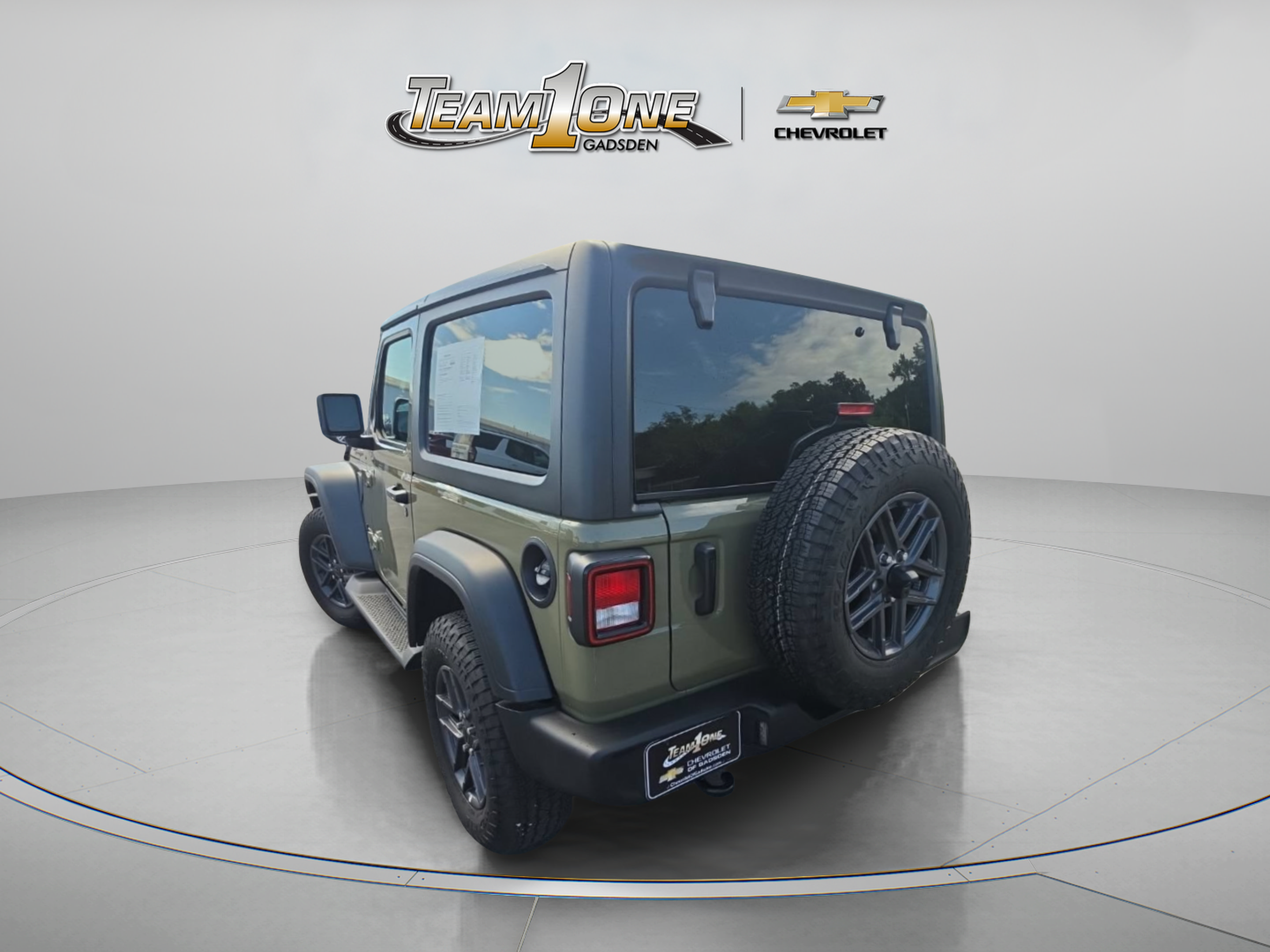 Used 2026 Jeep Wrangler Sport AWD/4WD image 6