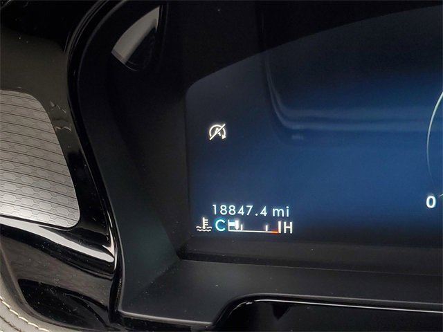 Certified 2023 Lincoln Corsair AWD w/ Equipment Group 101A image 18