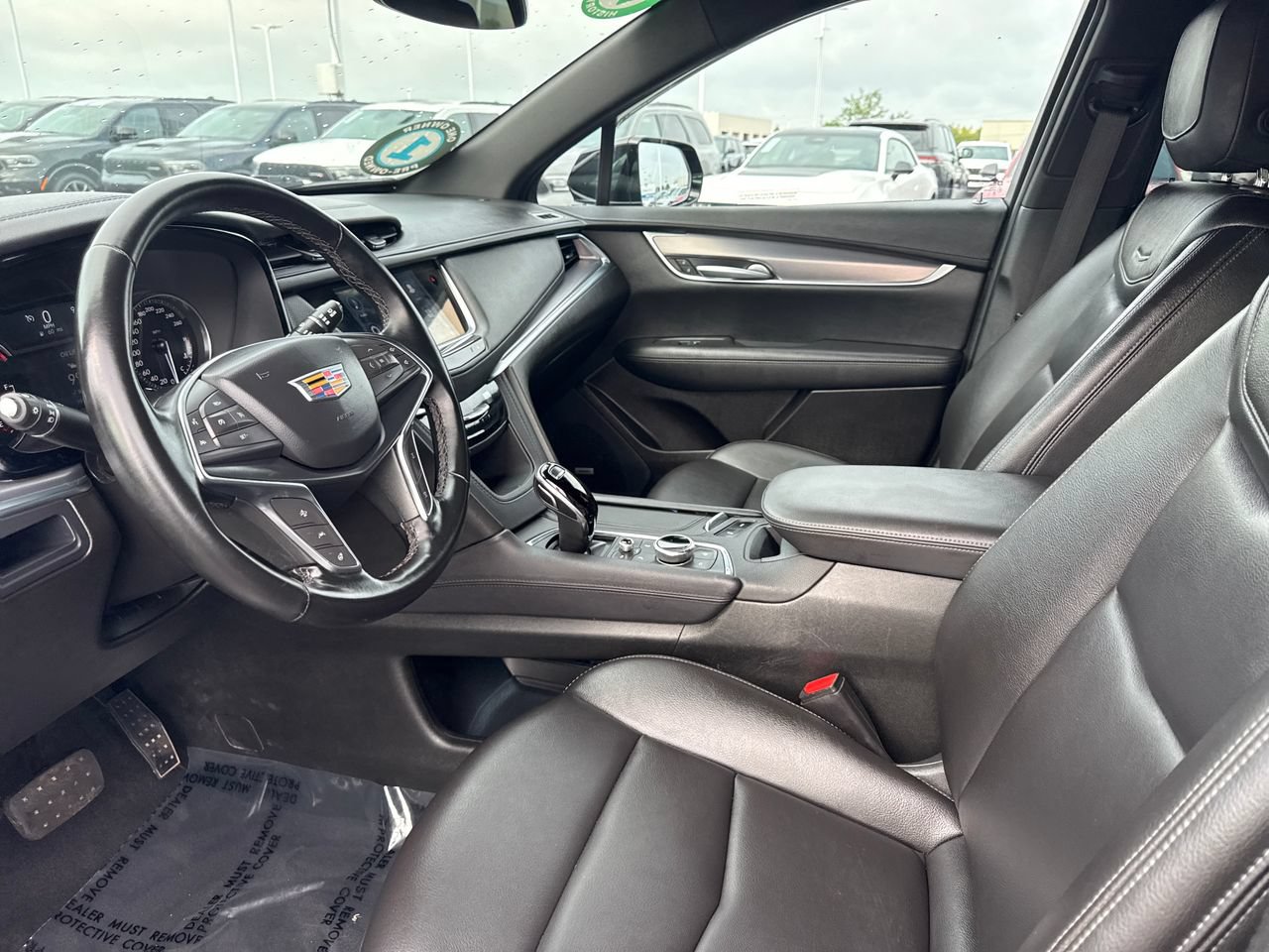 Used 2025 Cadillac XT5 Luxury AWD/4WD image 12