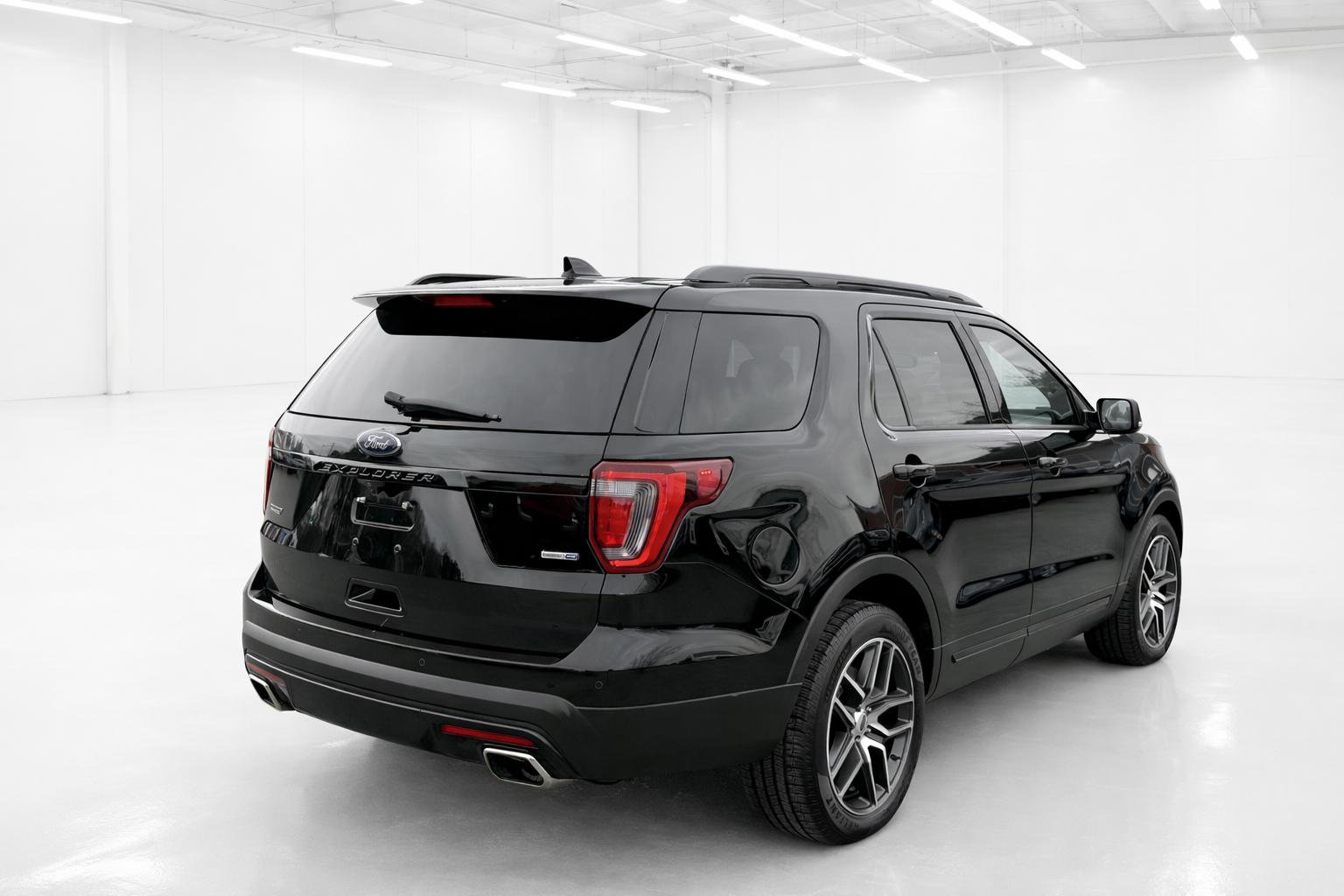 Used 2017 Ford Explorer Sport w/ Equipment Group 401A image 6