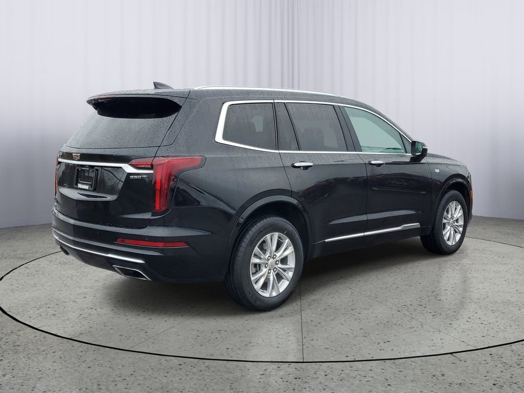 Used 2024 Cadillac XT6 Luxury AWD/4WD image 3
