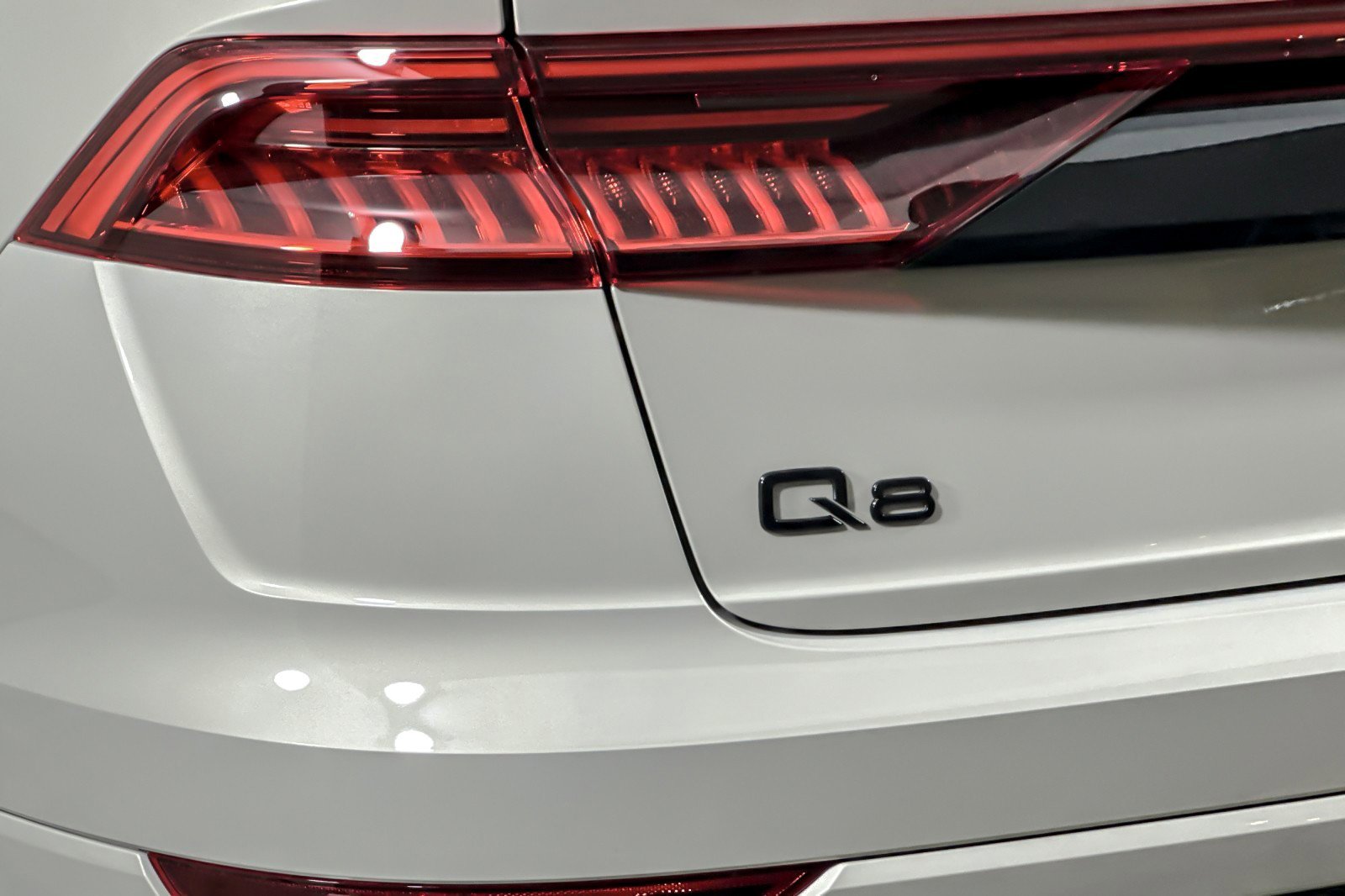 Used 2023 Audi Q8 Premium Plus w/ Premium Plus Package AWD/4WD image 27