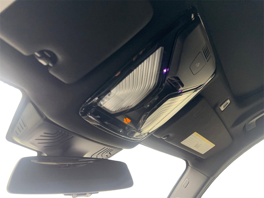 Used 2020 BMW M550i xDrive w/ Executive Package image 75