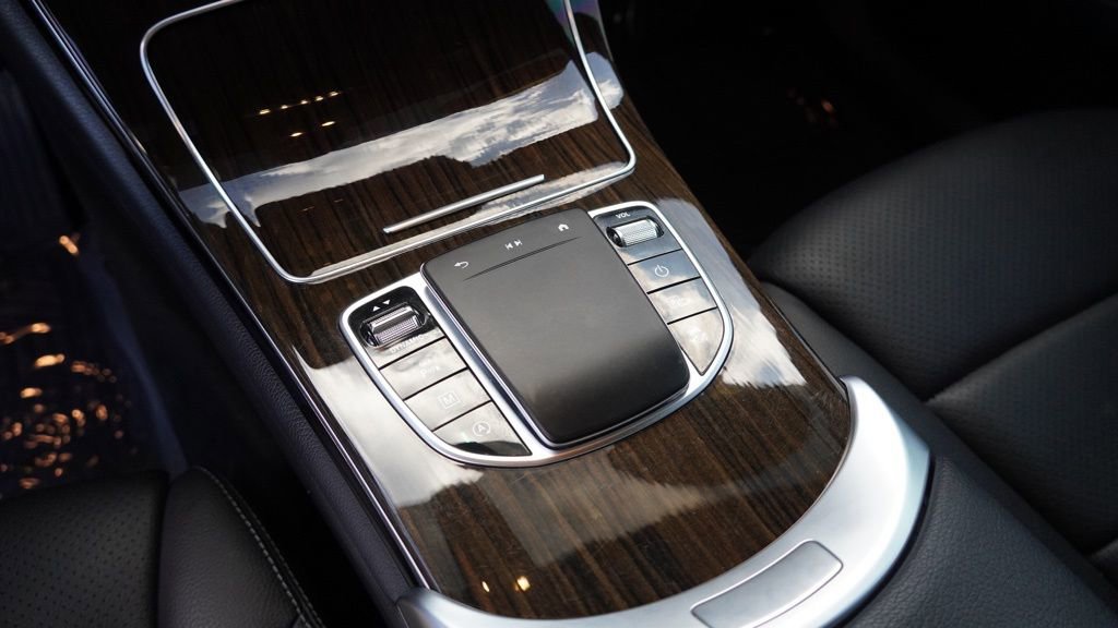 Used 2021 Mercedes-Benz GLC 300 image 35