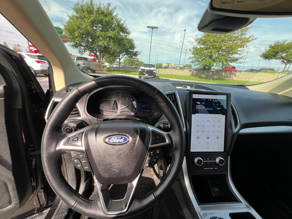 Used 2023 Ford Edge SEL AWD/4WD image 34