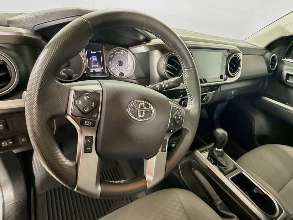 Certified 2023 Toyota Tacoma SR5 w/ Technology Package AWD/4WD image 11